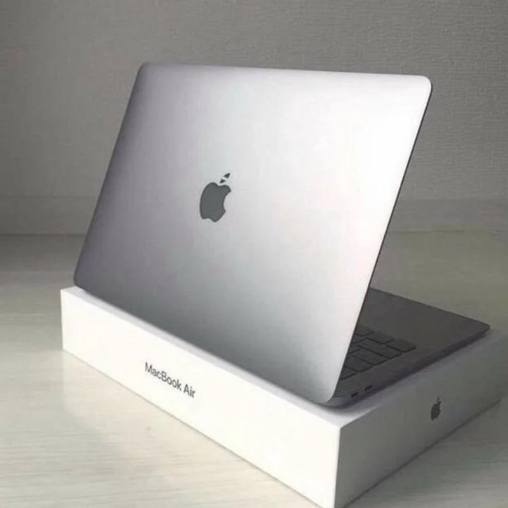 Ноутбук Apple MacBook Air 13 M1