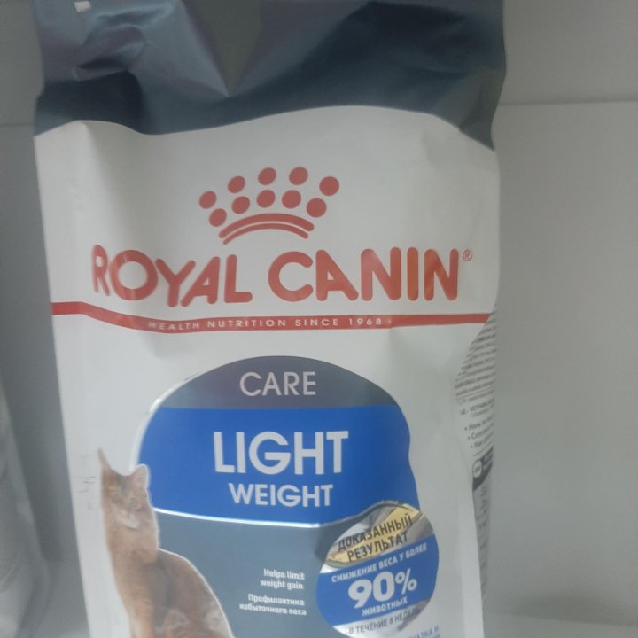 Сухой корм для кошек Royal Canin Care Light Weight