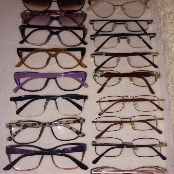 Оправа для очков.