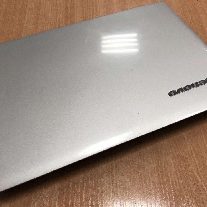 Lenovo/i5-4200M/4GB/GT740M/SSD128GB/15.6