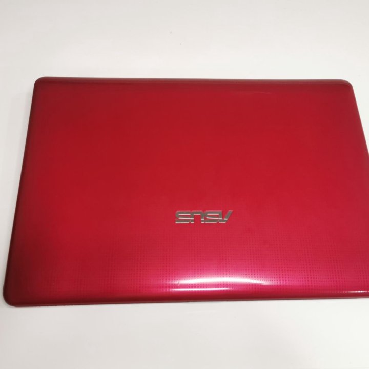 Ноутбук нетбук Asus 1215B красный