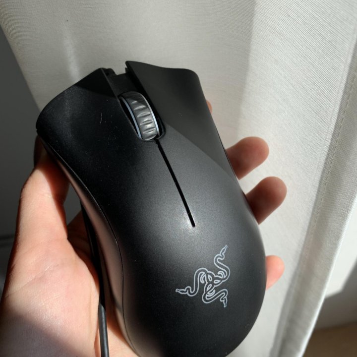 Мышь Razer Deathadder