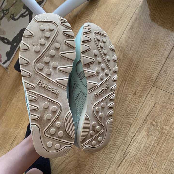 Кроссовки Reebok