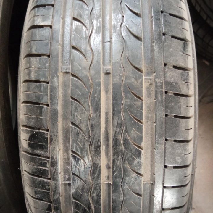 Kumho KH17 205/55/16 2шт. лето.