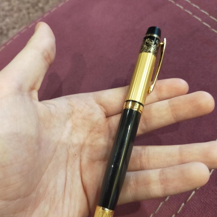 Шариковая ручка дизайнерская