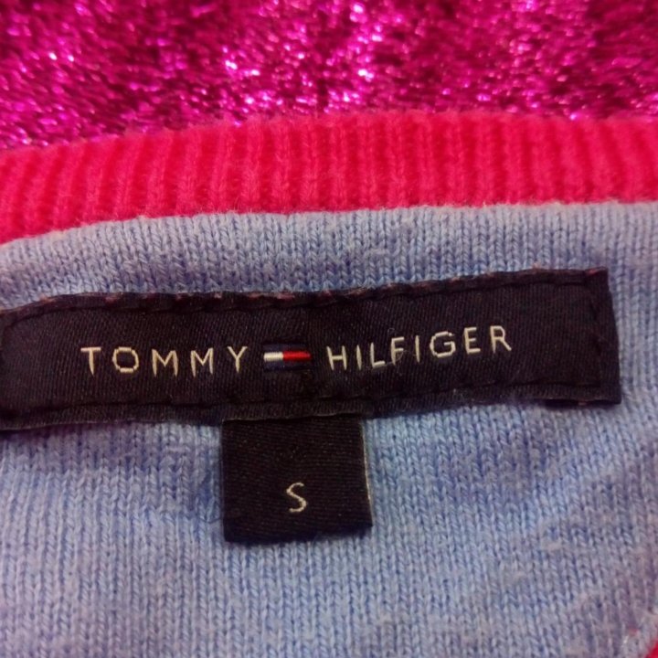 Джемпер Tommy Hilfiger.Оригинал,вышлю