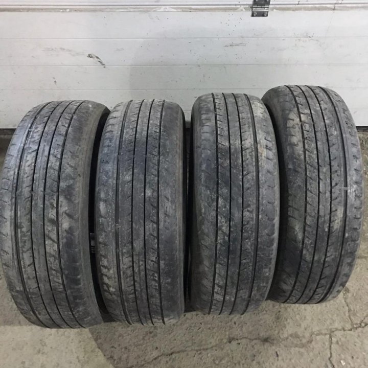 225/60R18 Dunlop Grandtrek (Лот №4222)