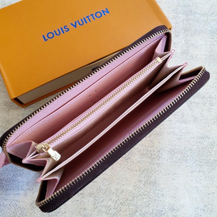 Кошелек Louis Vuitton новый