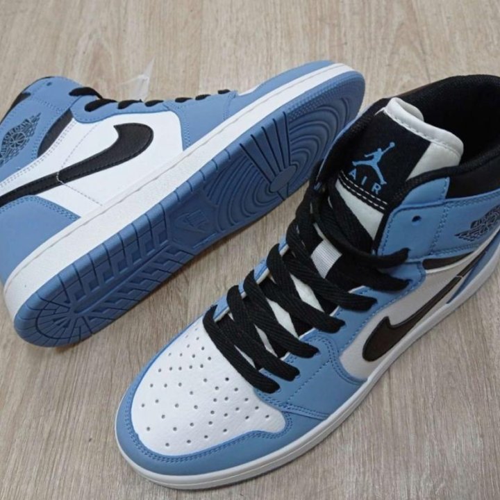 новые кроссовки Nike Air Jordan