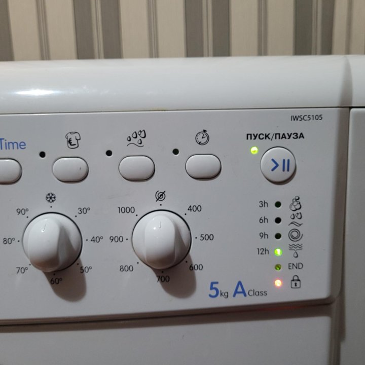 Стиральная машина 5кг indesit