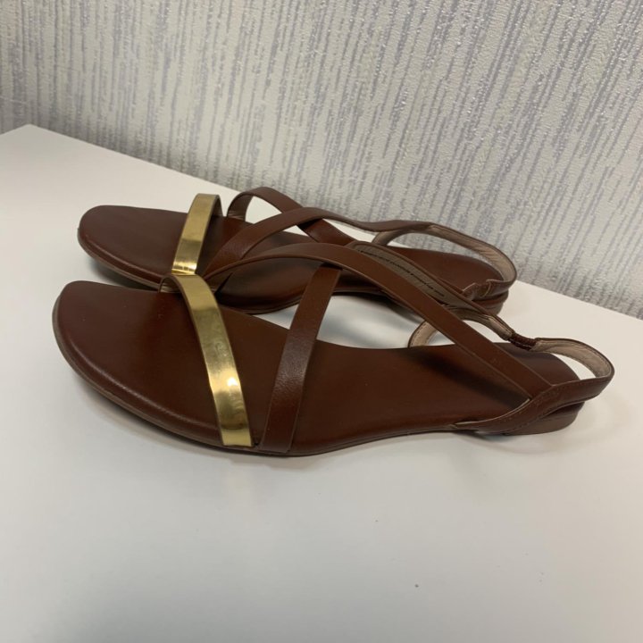 Сандалии H&M