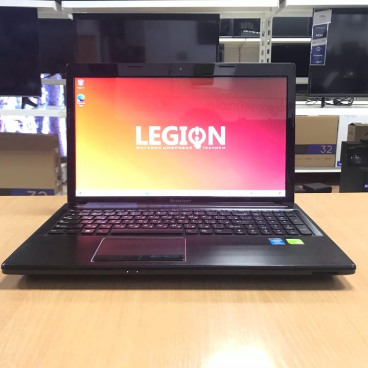 Lenovo/Intel2020M/4GB/Intel HD+GeForce 710M/15.6