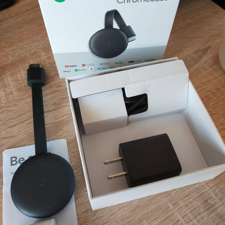 Медиаплеер Google Chromecast