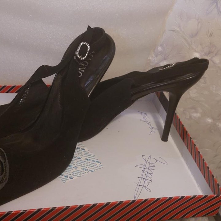 Босоножки лето