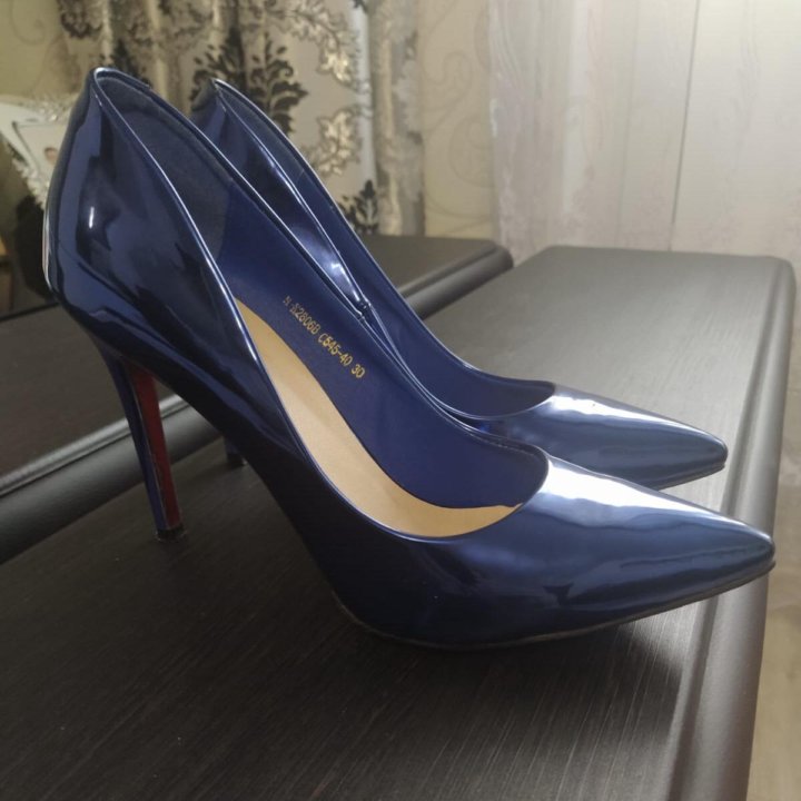 Туфли лакированные