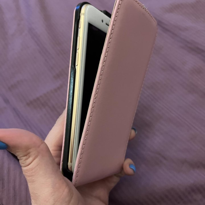 Чехол на iPhone 8