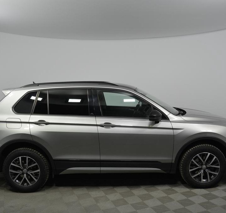 Volkswagen Tiguan, 2020