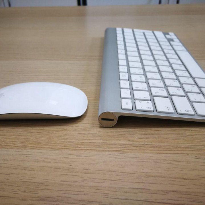 Комплект Apple Magic Mouse 2 + Wirelles Keyboard 1