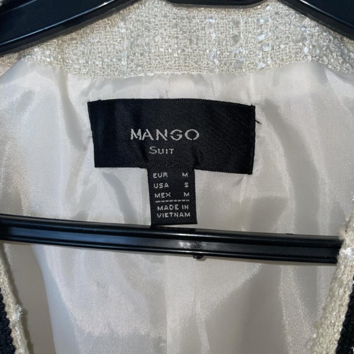 Пиджак женский mango