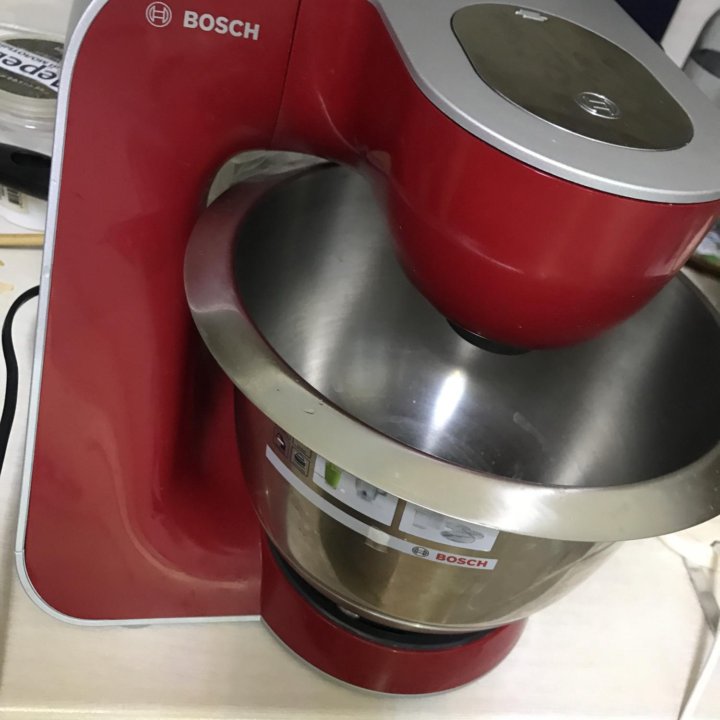 Планетарный миксер Bosch MUM54A00