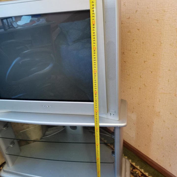 Продаётся телевизор Sony trinitron