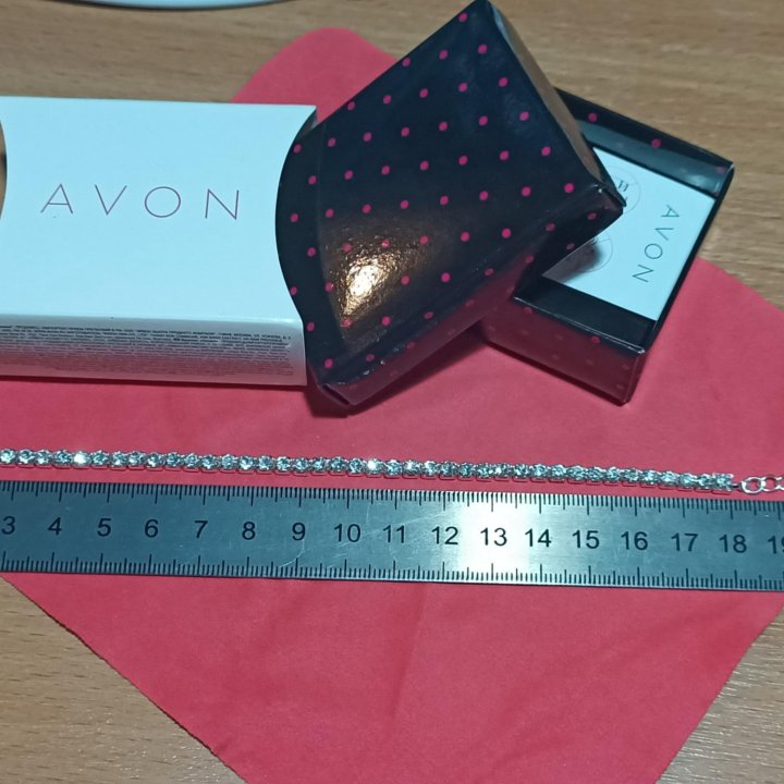 Бижутерия AVON