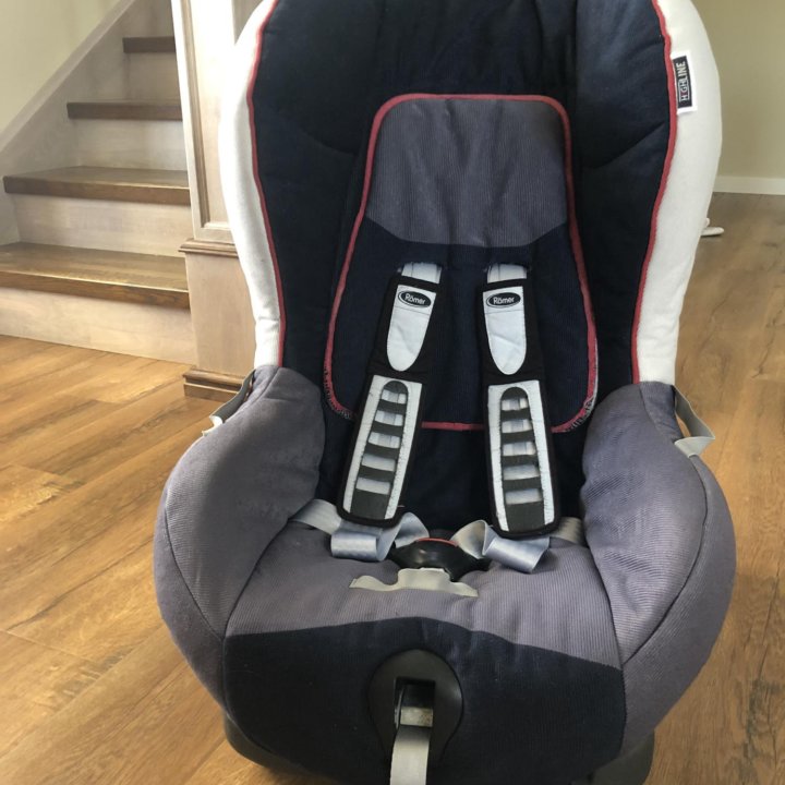 Автокресло romer britax 9-18 кг