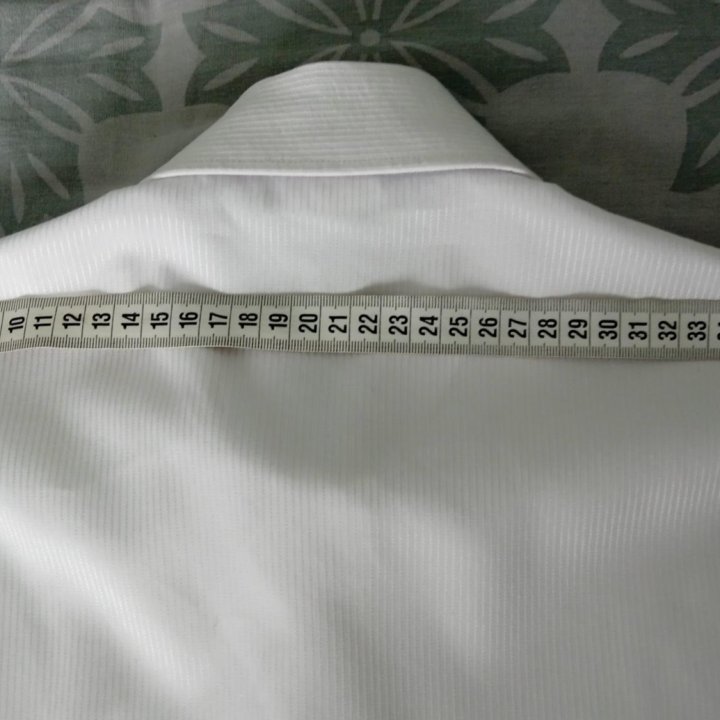 Рубашка белая