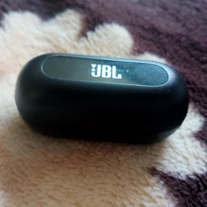 Наушники JBL T100TWS