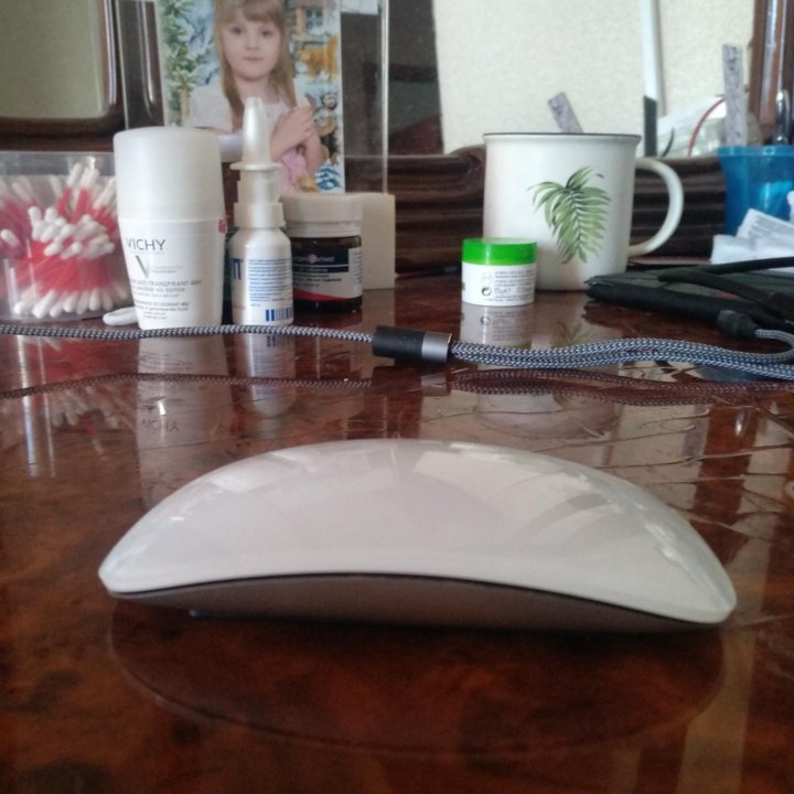 Продаётся мышка для эпл клавиатуры