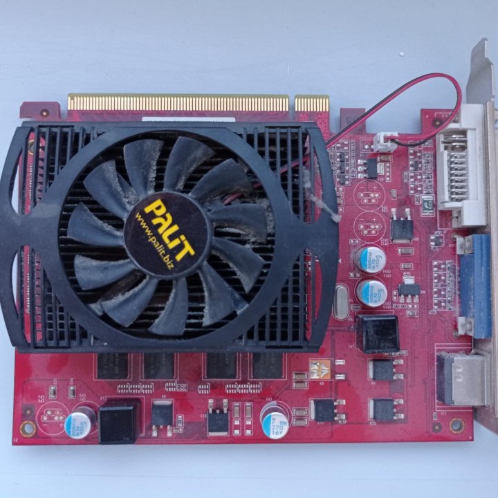 Видеокарта Palit GeForce GT 220