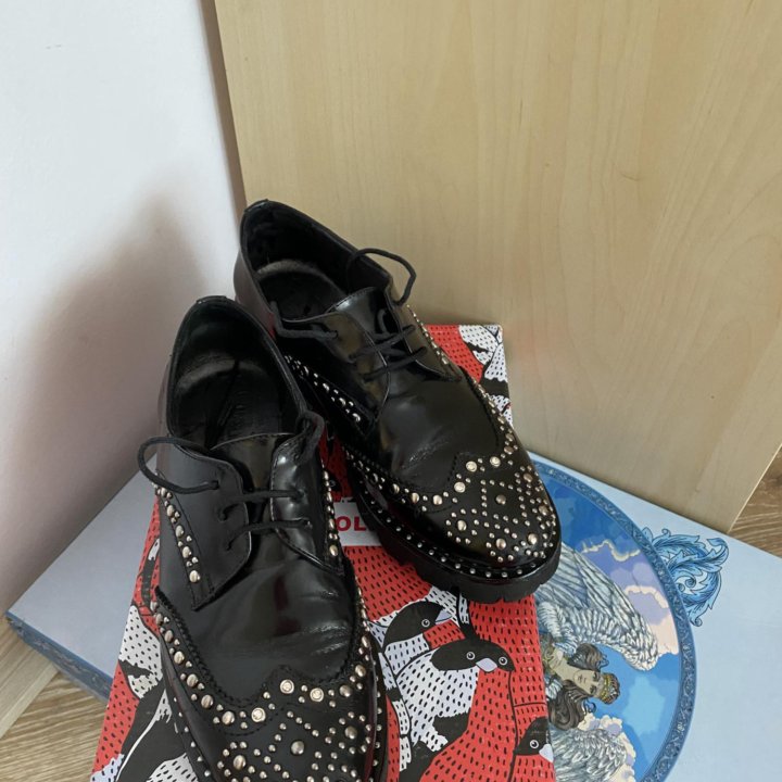 Полуботинки 37