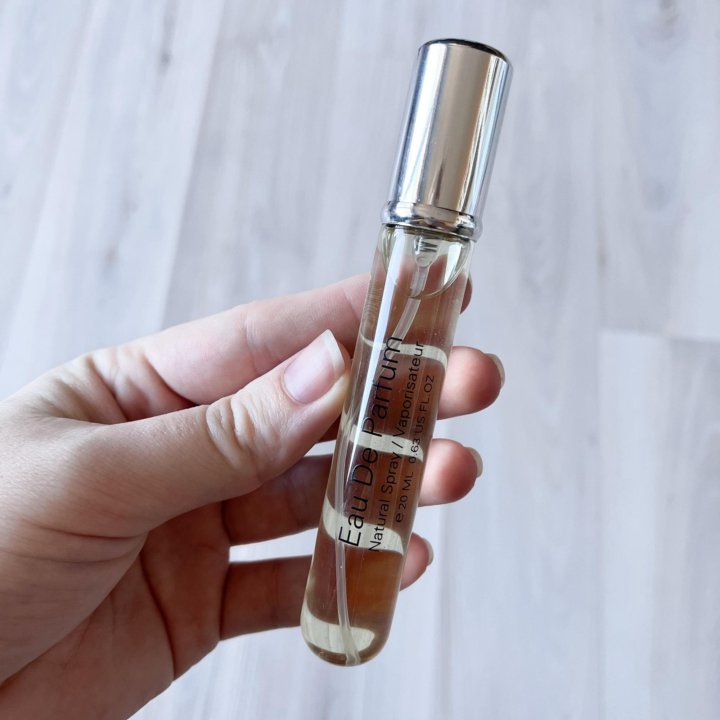 Tom Ford bitter peach и tom ford tobacco vanille