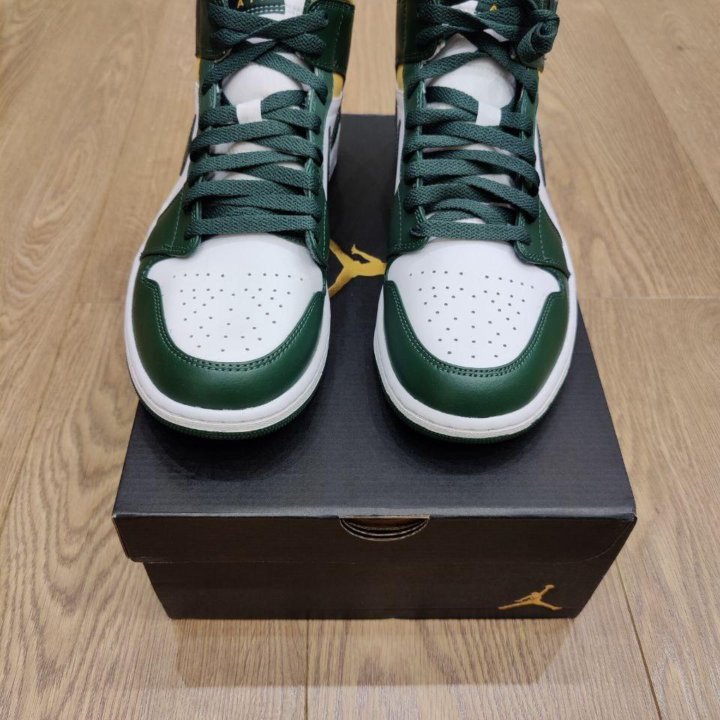 Кроссовки Nike Air Jordan 1 Mid Supersonics