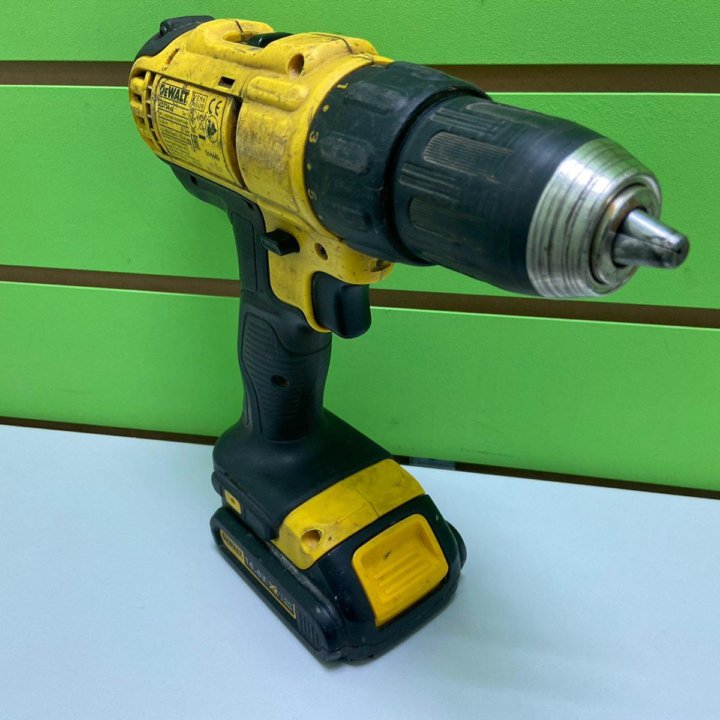 Шуруповерт DeWalt DCD734-ks