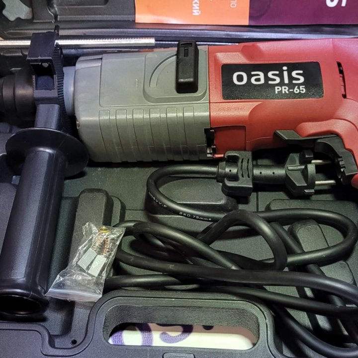 Перфоратор Oasis 220V 650W