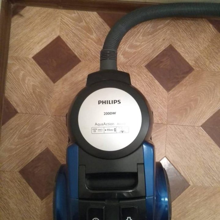 Пылесос Philips AquaAction FC8952/01