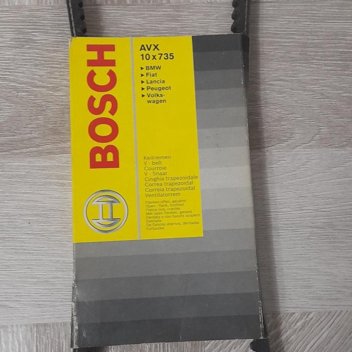 Ремень Клиновый. Bosch 1 987 947 631