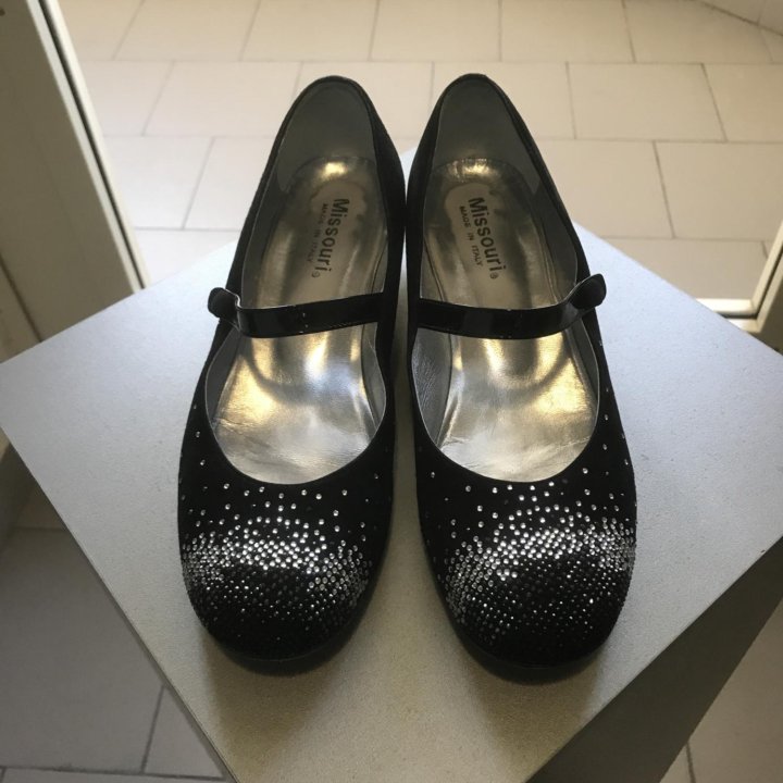 Женская обувь