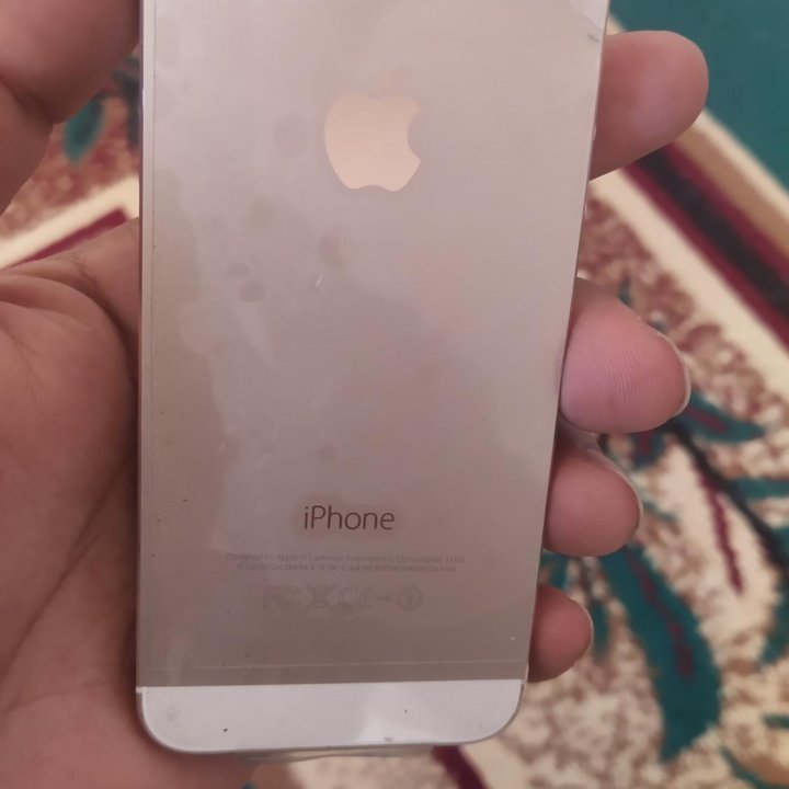 Айфон 5s silver