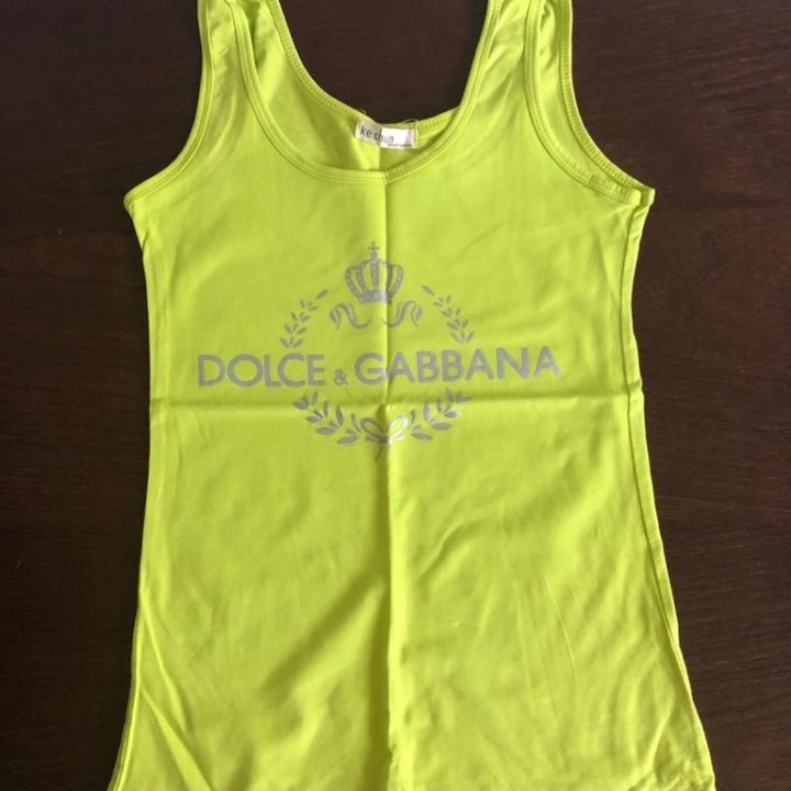 Продаю майку для девушки DOLCE & GABBAN