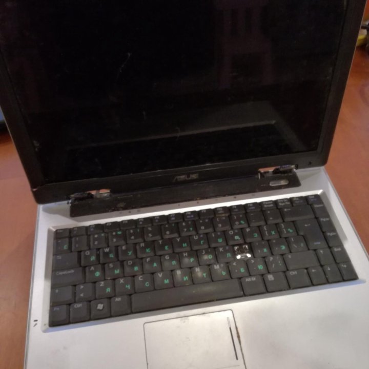 Ноутбук asus a8s