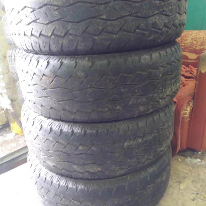 275 /65 R17