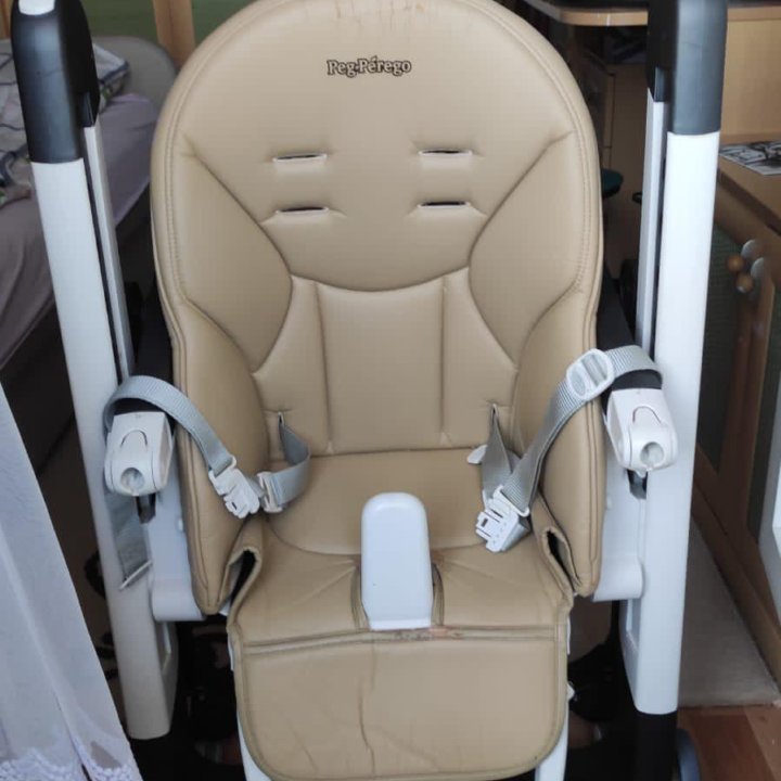 Стульчик для кормления peg perego