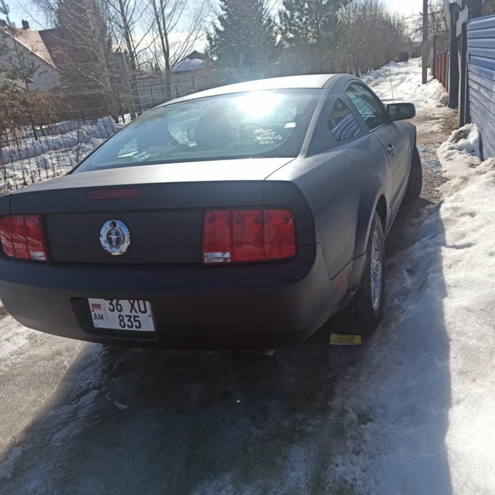 Ford Mustang, 2009