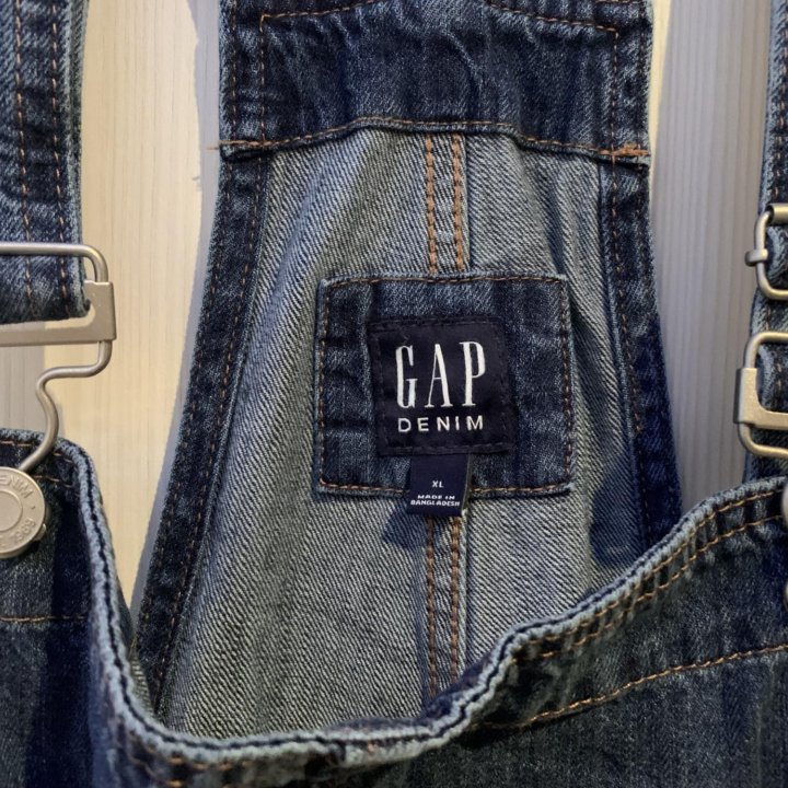 Комбинезон джинсовый GAP