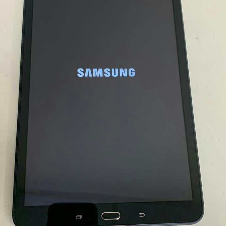 Планшет Samsung galaxy tab A 2016 16gb LTE