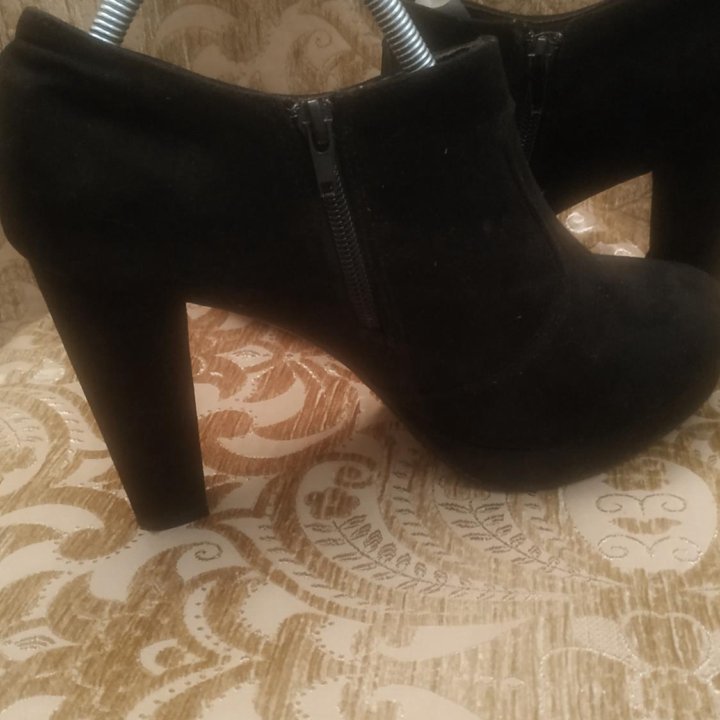 Ботильоны 42 р