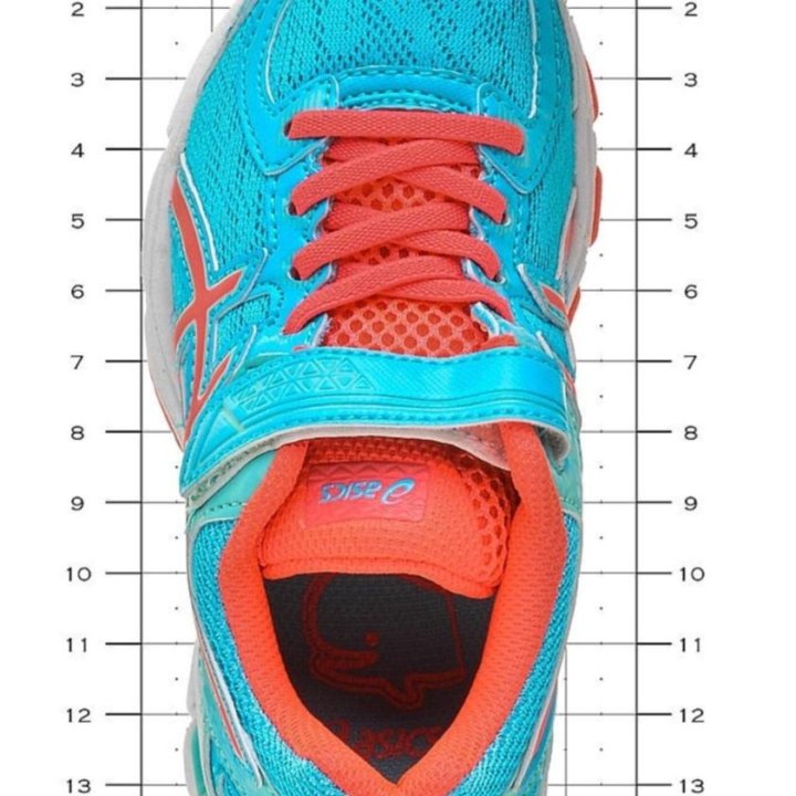 Кроссовки Asics 28 р. Новые.