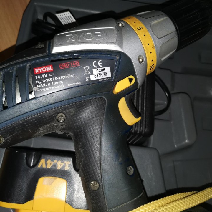 Аккумуляторная дрель-шуруповерт RYOBI CMD-1442